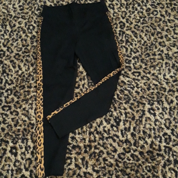 INC Stretchy Legging Ponte Pants Leopard Black 10 - Picture 4 of 5